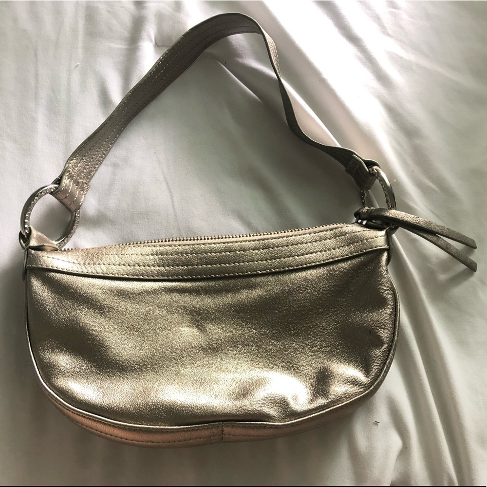 Express silver shoulder bag 👜